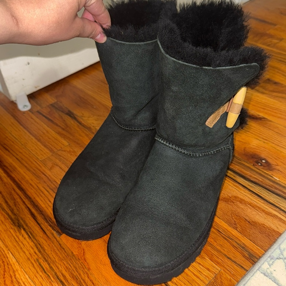 Uggs size 8 women’s